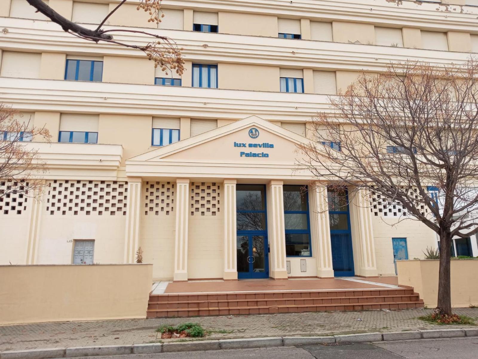 Fibes Lux Este. Apartament