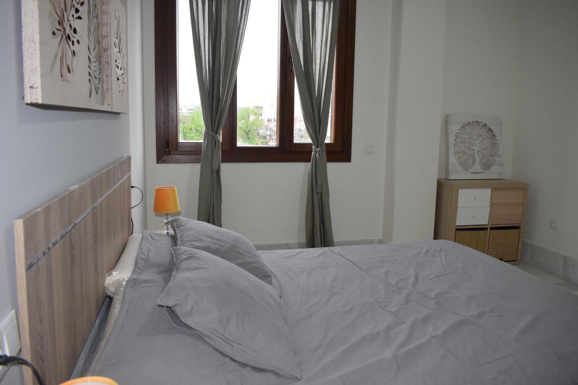 Apartament Fibes Lux Este. *