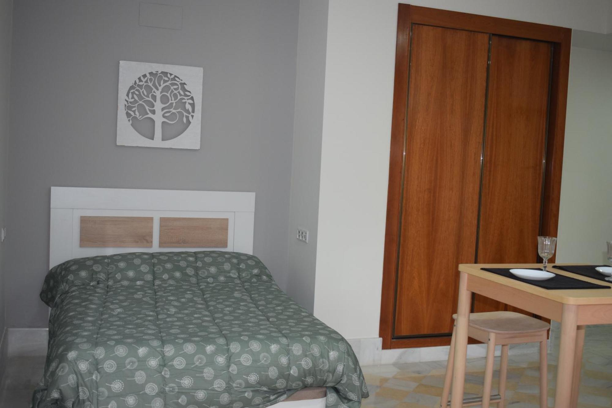 Fibes Lux Este. * Sewilla