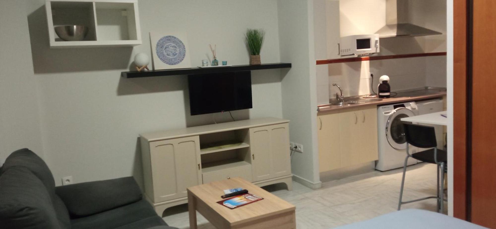 Apartament Fibes Lux Este. *